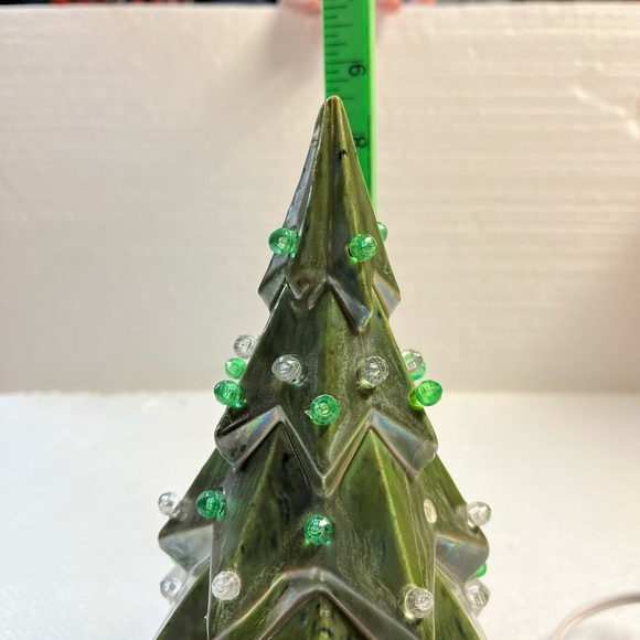 Green glazed Christmas tree - Picture 7 of 7
